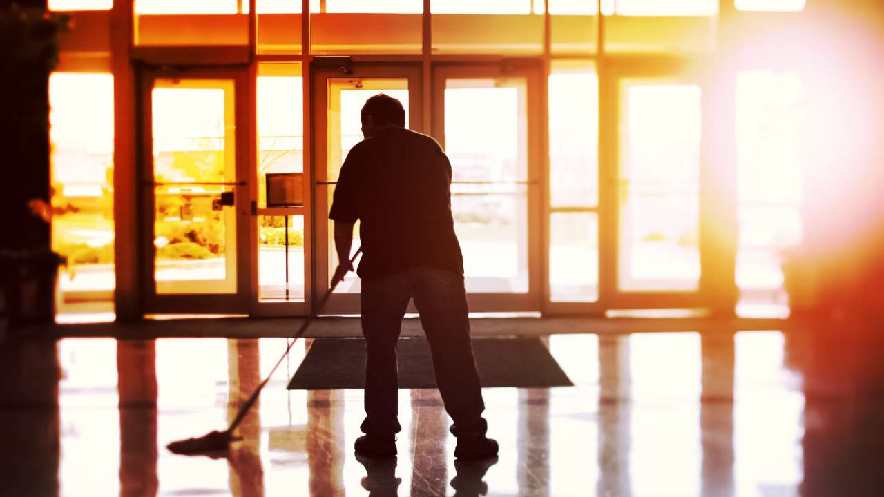 Tackling Cleaning Challenges with a Professional Nightly Janitorial Services Team